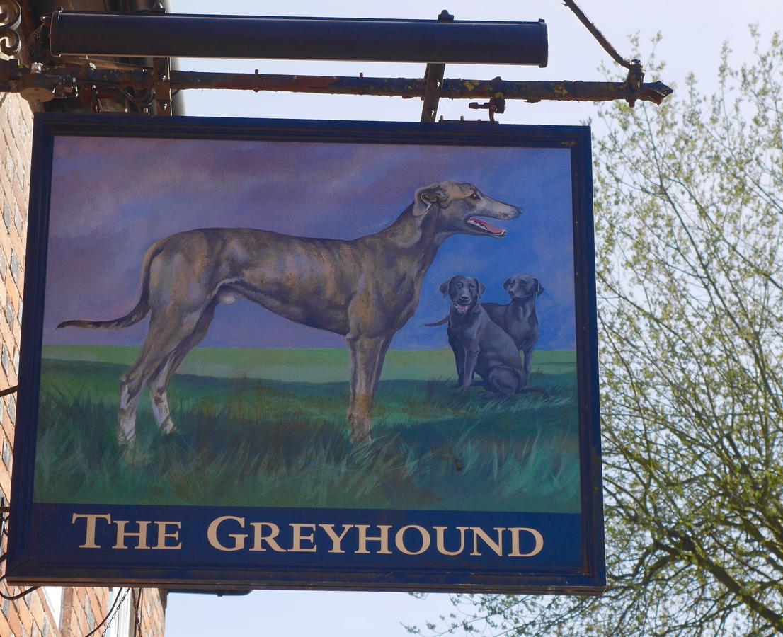 The Greyhound Inn Wantage Exterior photo
